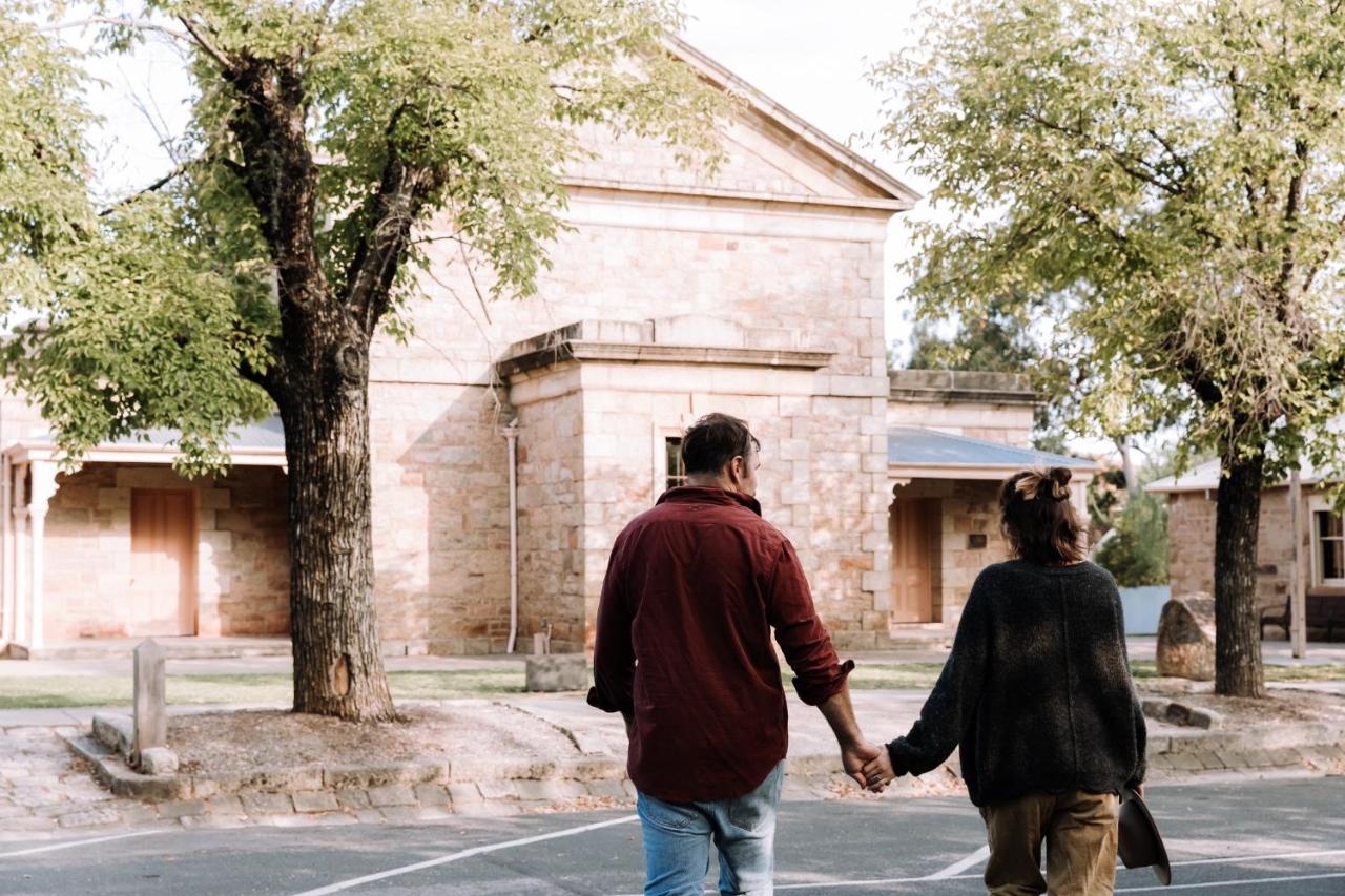 Ned Kelly'S Marlo Cottage - In The Best Beechworth Location Exterior photo